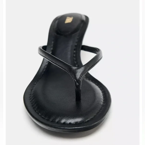 ✨SALE ✨ ZARA KITTEN HEEL SANDALS ✨SALE ✨ - Picture 5 of 8
